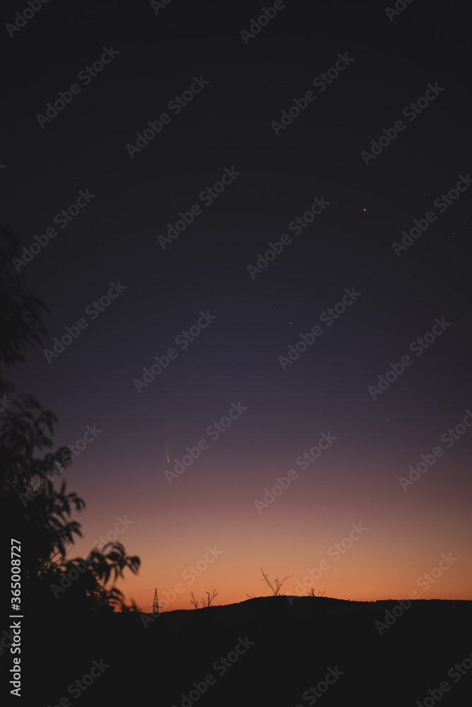 Comet c/2020 F3 Neowise at sunrise