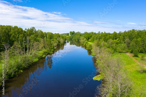 Fototapeta Naklejka Na Ścianę i Meble -  The Teza River near the village of Krasnoarmeyskoye, Shuisky District, Ivanovo Region on a summer day.