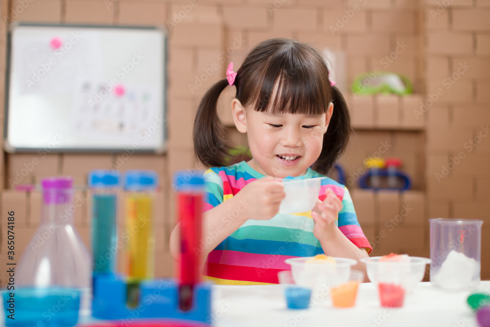 toddler girl play science experiments for homeschooling toddler girl play science experiments for homeschooling