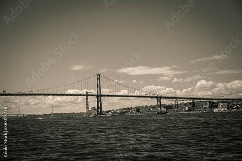 in Halifax bridge © Лариса Пичко