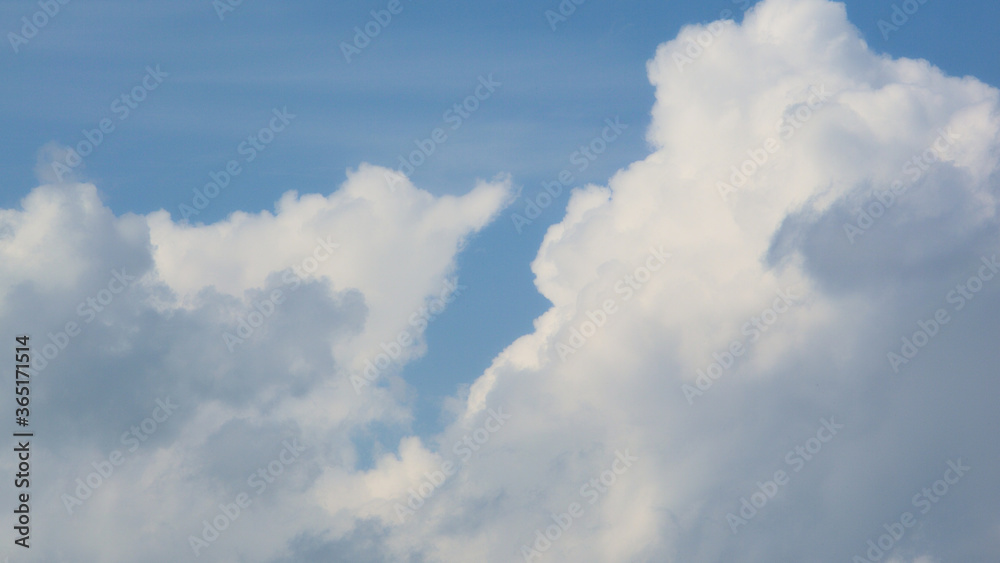 雲
雲