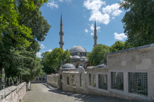 Canvas Print Eyup Soultan mosque in istanbul turkey