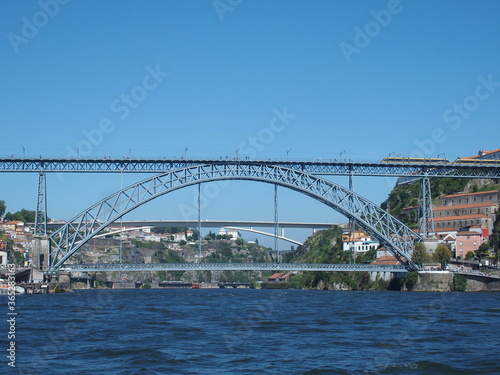 Douro, Ponte de Dom Luis I, Porto, Portugal © Guenter