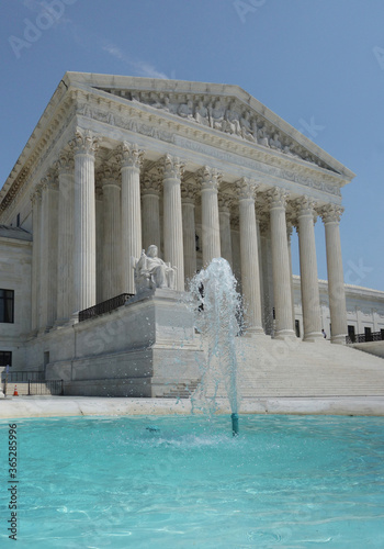 The US Supreme Court building in Washington DC