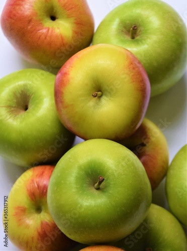 Ripe green Granny Smith and red Braeburn apples detail 
