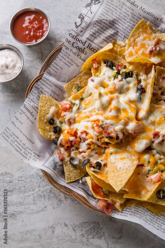 Foto Loaded Nachos in a plate