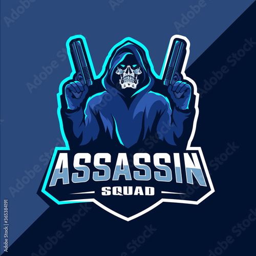 Assassin skull with guns mascot esport logo vector