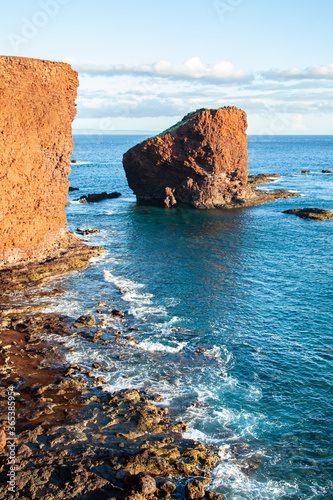 Pu'u Pehe, Sweetheart Rock, Lanai, Hawai'i photo