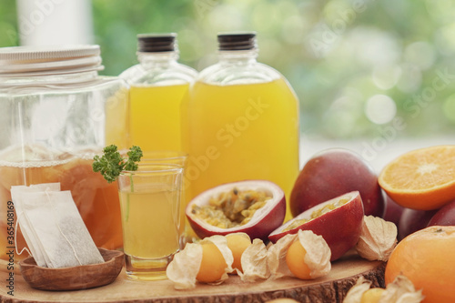 Kombucha second Fermented fruit tea, Probiotic food for gut health