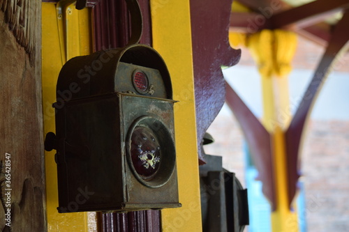Wallpaper Mural Ancient signal lights Torontodigital.ca