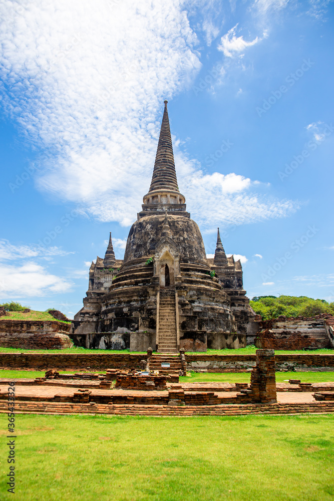 Fototapeta premium Wat Phra Si Sanphetch at Phra Nakhon Si Ayutthaya in Thailand