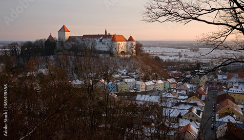 Schloss Wörth an der Donau zum Sonnenuntergang photo