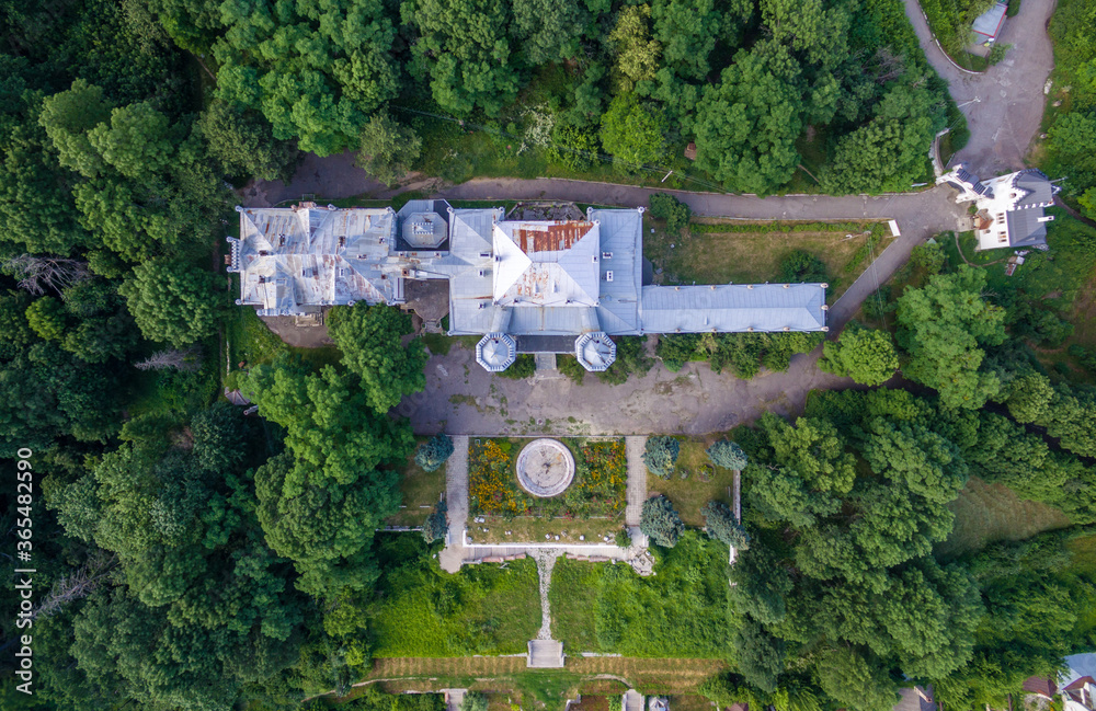 Old abandoned palace in Sharivka, Kharkiv region