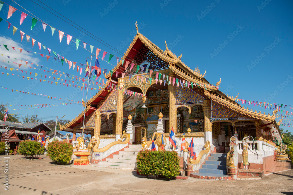 Obraz premium LAO HUAY XAY WAT CHOMKAO MANILAT TEMPLE