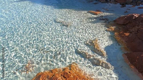 La plage paradisiaque de Palombaggia en Corse photo
