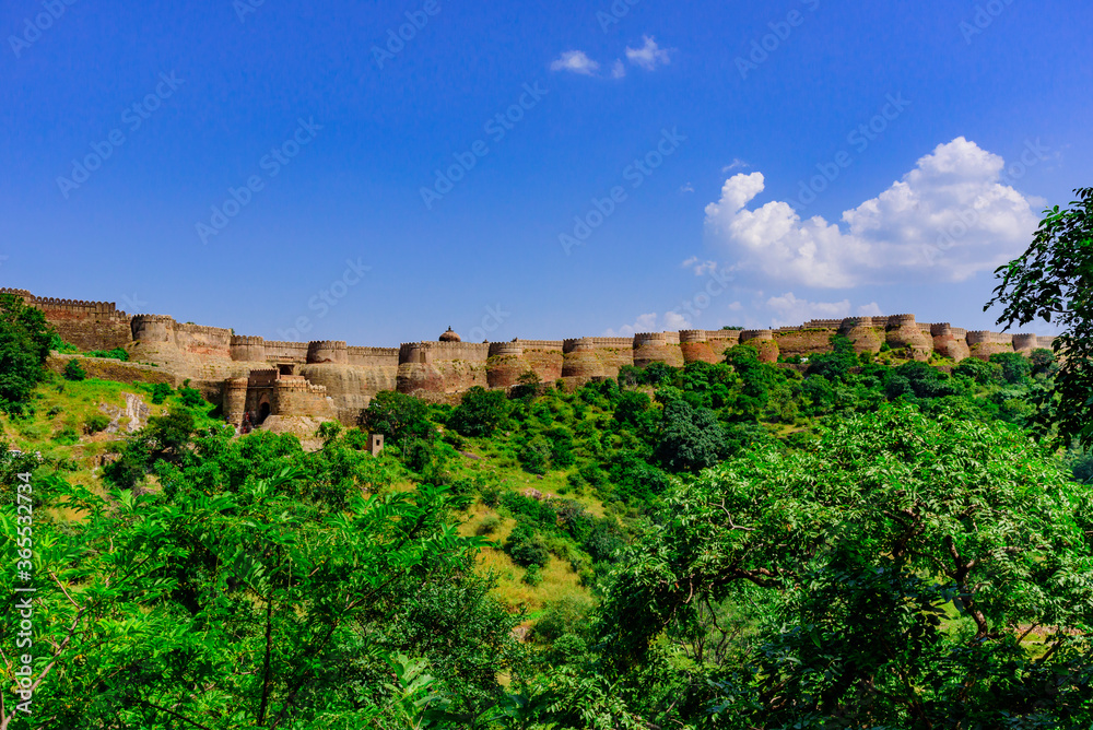 Kumbhalgarh fort walls are second longest wall in the world spanning a length of 36 kms around the periphery. It is a World Heritage Site included in Hill Forts of Rajasthan.