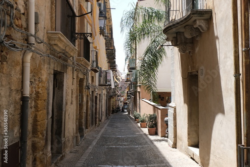 Fototapeta Naklejka Na Ścianę i Meble -  Residential Lane in Historic Cefalù