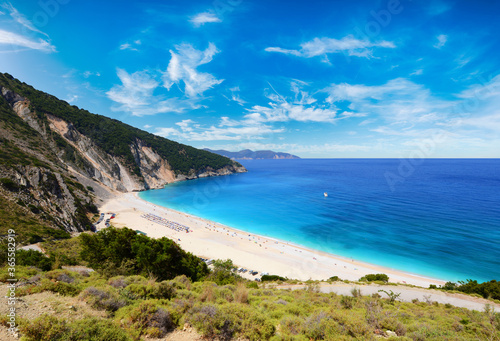 Famous Mirtos beach on Greece island Cephalonia © Piotr Krzeslak