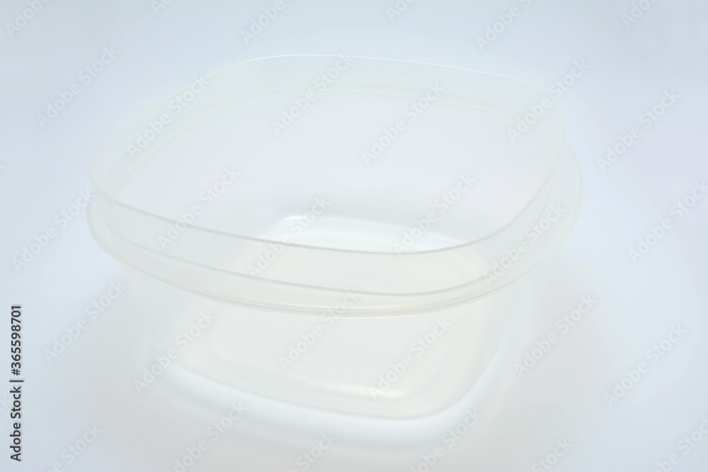 Transparent sturdy solid plastic food container Transparent sturdy solid plastic food container
