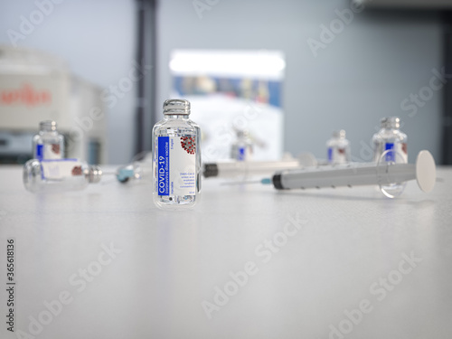 Fototapeta Naklejka Na Ścianę i Meble -  Corona virus COVID-19 vaccine