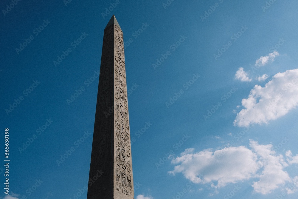 obelisk 
