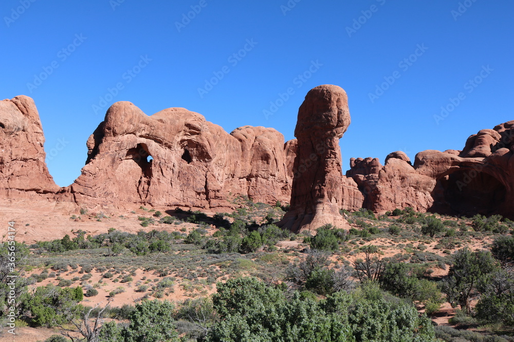 Fototapeta premium Double Arch Trail, Arches National Park, Utah