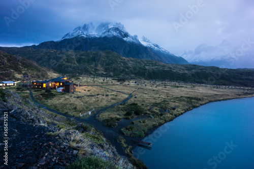 cuernos del Paine, refugio Paine Grande, trekking W, Parque nacional Torres del Paine,Sistema Nacional de Áreas Silvestres Protegidas del Estado de Chile.Patagonia, República de Chile,América del Sur