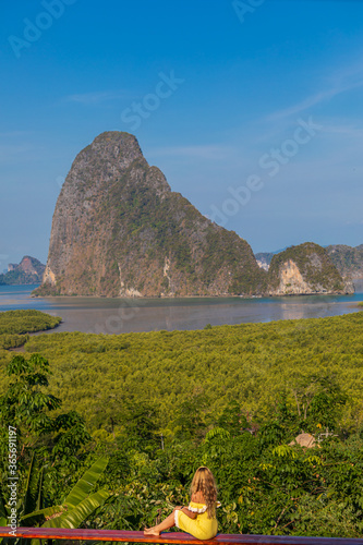 Canvastavla Samed Nang She (or Samet Nang She) is the best view point on Phang nag bay in Southern Thailand