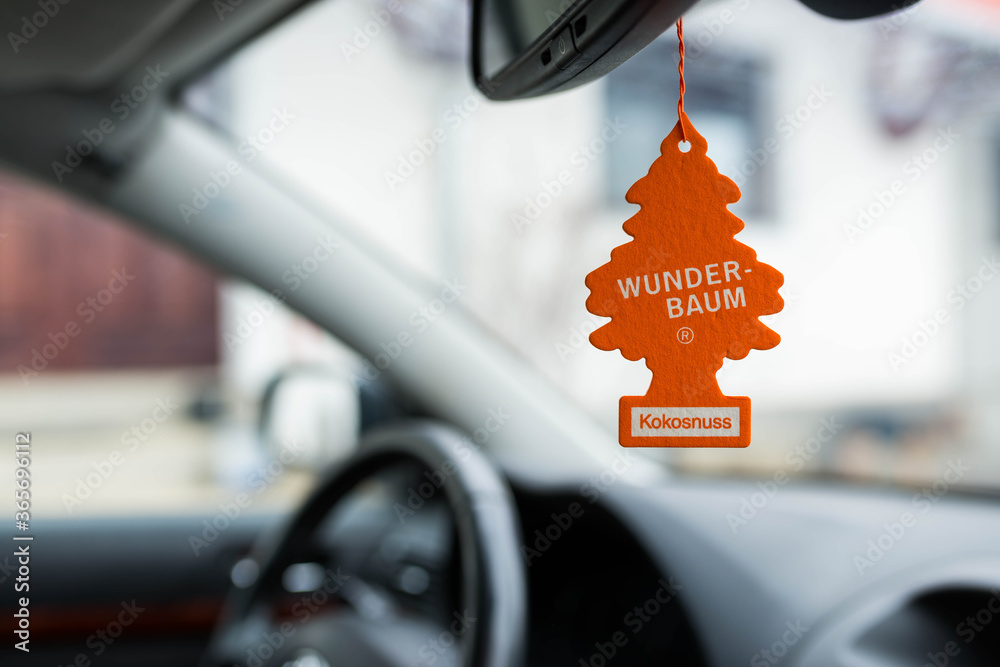 Miercurea Ciuc, Romania- 30 December 2018: Hanging Coconut Wunder Baum air  freshener on car interior, shallow depth of field. foto de Stock