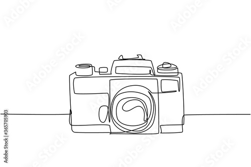 One continuous line drawing of old retro analog slr camera, front view. Vintage classic photography equipment concept single line draw graphic design vector illustration