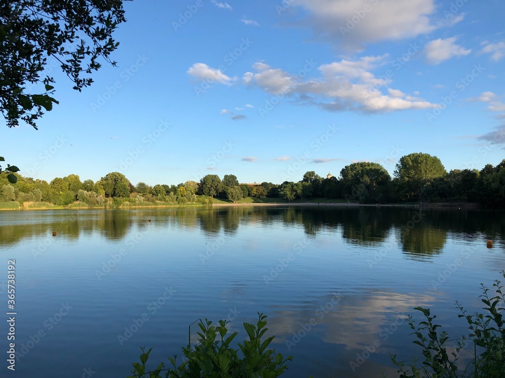 Obraz premium Spiegelnder See