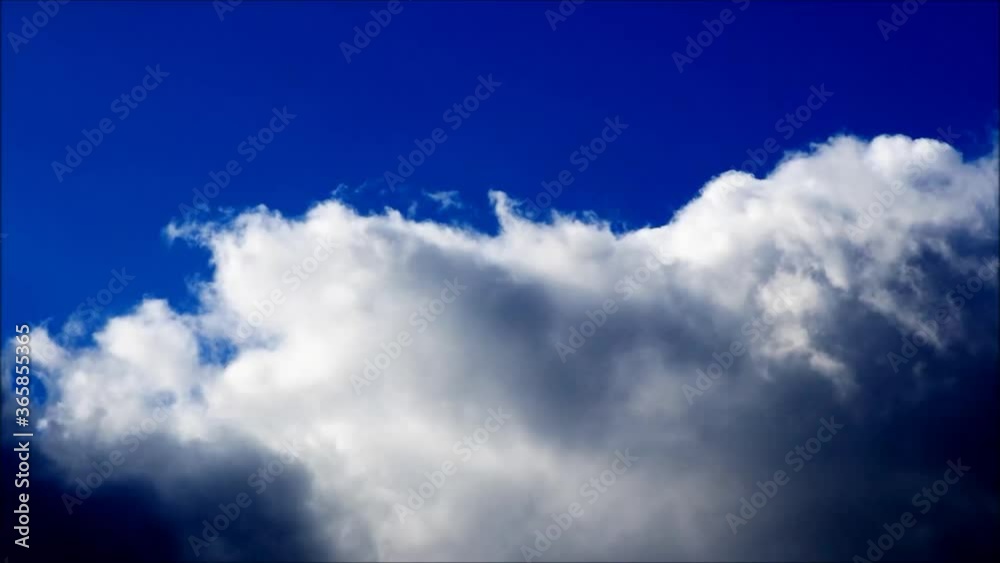 clouds over blue sky, time lapse
clouds over blue sky, time lapse