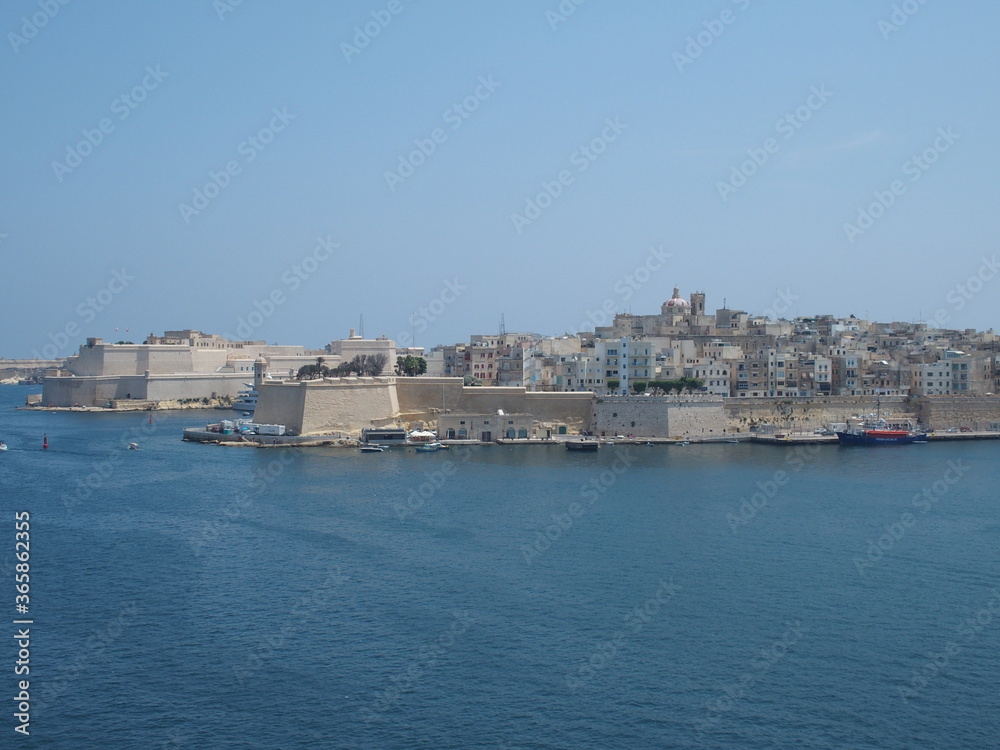 Blick auf Vittoriosa (Birgu) Malta view towards  Vittoriosa (Birgu) Malta