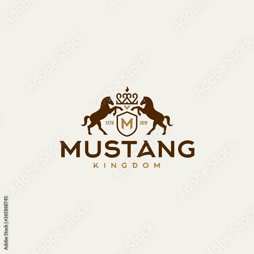 horse coat of arms classic hipster vintage logo vector icon illustration 