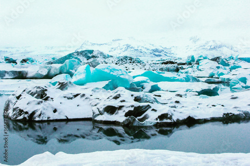 Icelandic Glacier Lagoon © Meagan