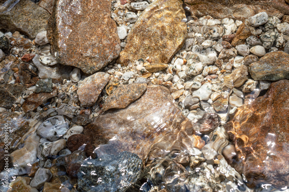 Obraz premium Rocky Mouth Waterfall stream