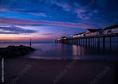 Wallpaper Mural side view southward pier Torontodigital.ca