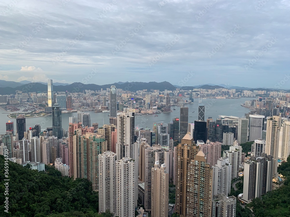 Panorama urbain et baie de Hong Kong