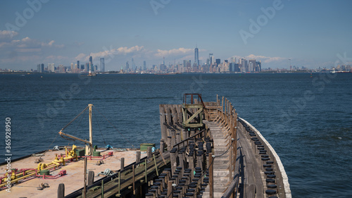 NYC Skyline Harbour