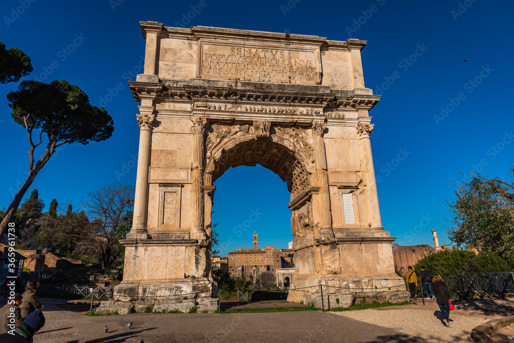 Italy Arch
