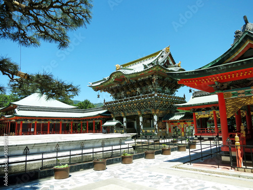 Canvas-taulu The Koyomon Gate of Kosanji Temple (耕三寺孝養門) in Ikuchi-jima Island, Onomichi, JAPAN