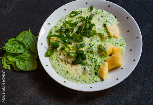 Spinach broccoli sauce with potato gnocchi view