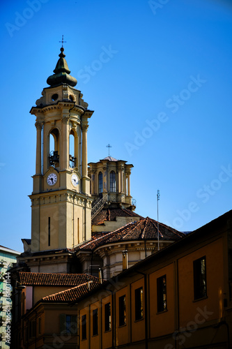 Foto della Parrocchia S.Alfonso Maria De' Liguori nel quartiere Campidoglio di Torino.