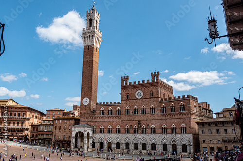 piazza del campo siena italy