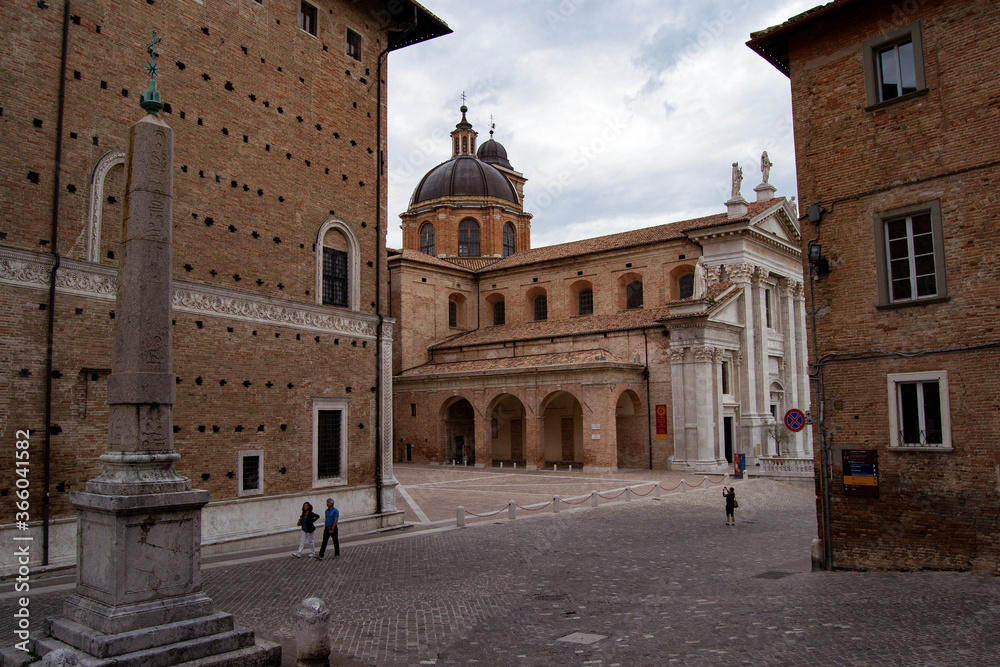 15/09/13, Urbino, Italy - S Maria Assunta Catholic cathedral church.