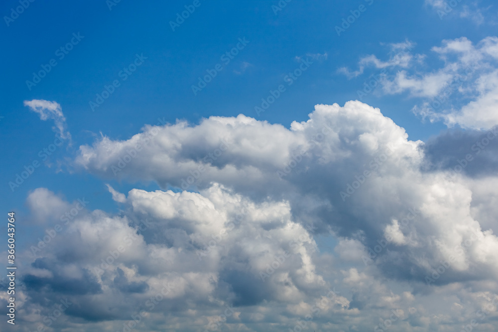 Obraz premium Blue sky background with white clouds, nature