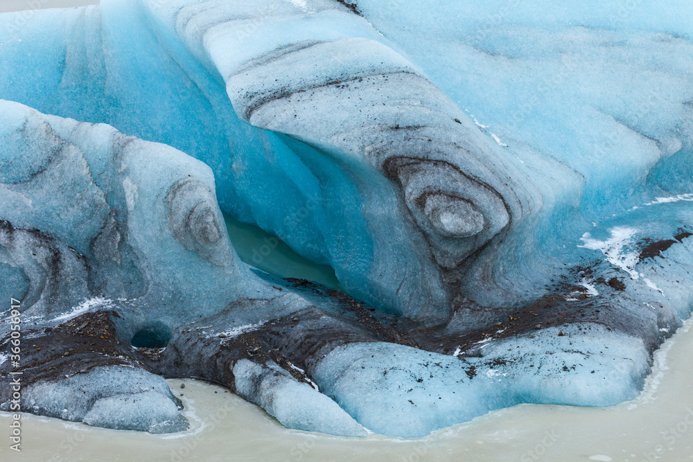 Obraz premium Svinafellsjokull glacier, Skaftafell National Park, Southern Iceland, Iceland, Europe