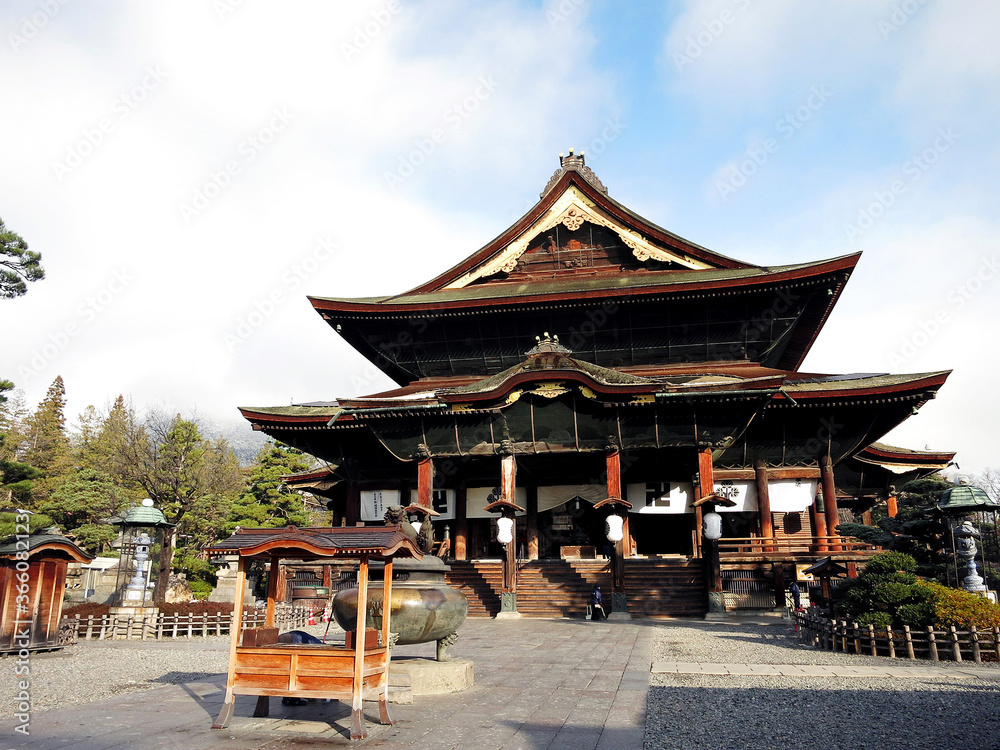 The Zenkoji Temple (長野善光寺) in Nagano, JAPAN. One of the most important temples in Japan which was built in the 7th century The Zenkoji Temple (長野善光寺) in Nagano, JAPAN. One of the most important temples in Japan which was built in the 7th century