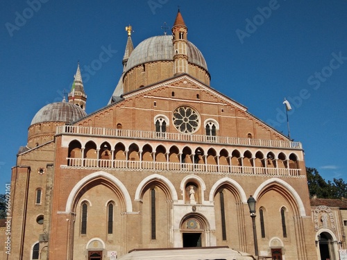a glimpse and detailed view of sant antonio basilica in padua veneto italy from the surrounding square © Ropapix