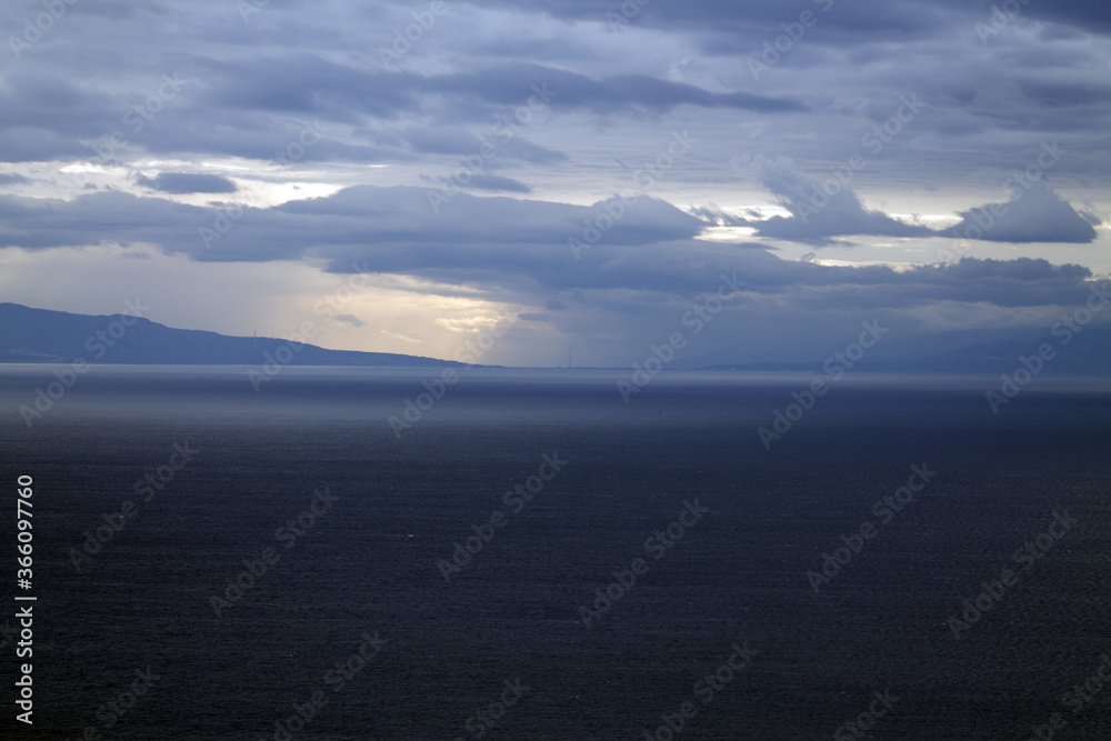 Fototapeta premium clouds over the sea